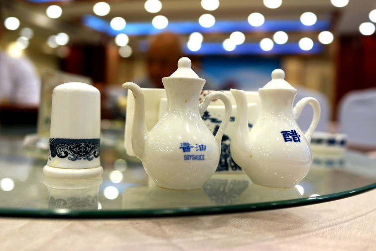 중국 구화가의 호텔 조식뷔페는 뭐가 틀릴까요 ?