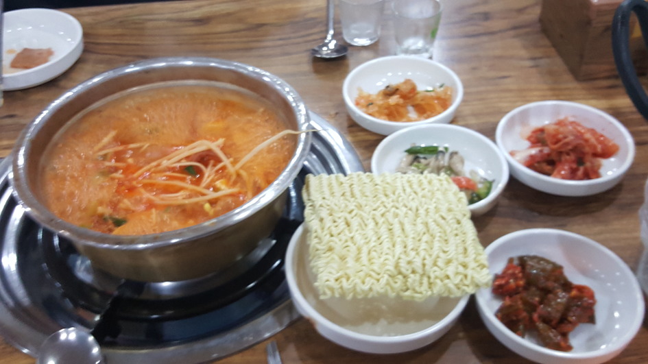 얼큰이찌개마을 이미지