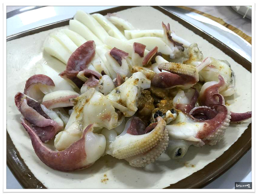 <통영/중앙시장>뽈락구이,병어돔회,멍게비빔밥,갑오징어찜,도다리지리탕..태웅관 - 전북/전주 지역 추천맛집 태웅관 후기
