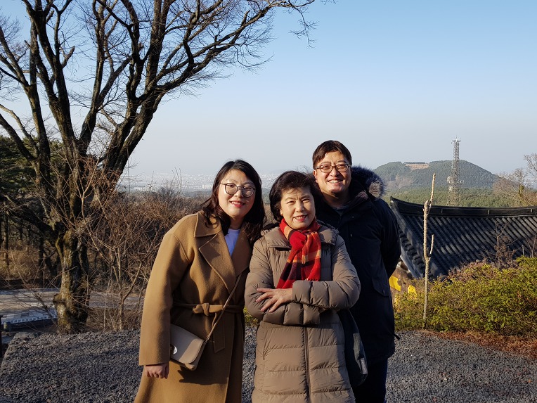 가족과 함께 찾아간 한라산 관음사 나한전