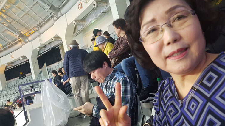2019 년 3 월 2 일 장충 체육관~명동거리~경복궁 야간개장(2015년2월15일)